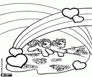 kolorowanka Dwa kucyki, tęcze i serca